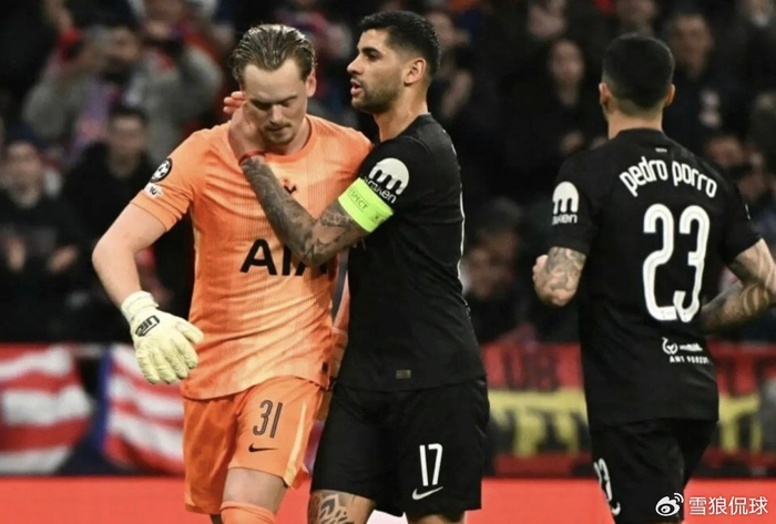 开云平台-造孽!热刺22岁门将欧冠2度送礼16分钟被换下 本赛季英超0出场|金斯基|图多尔|托特纳姆热刺|维卡里奥|阿尔瓦_新浪新闻