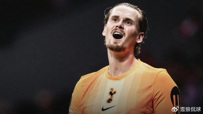 开云平台-造孽!热刺22岁门将欧冠2度送礼16分钟被换下 本赛季英超0出场|金斯基|图多尔|托特纳姆热刺|维卡里奥|阿尔瓦_新浪新闻