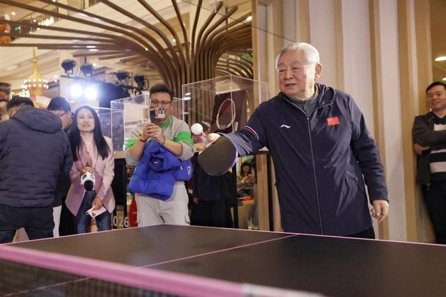 新民场外音｜陶邢莹：为何上海有能力办乒乓“沪超”|乒乓球|新民晚报|徐寅生|国际乒联|张燮林_新浪体育_新浪新闻